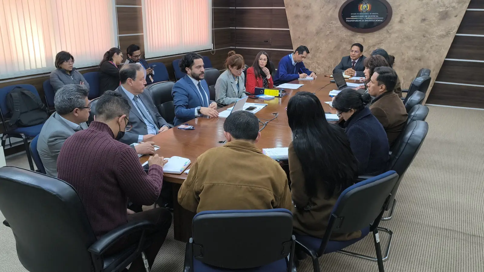 Reunión entre el Viceministerio de Defensa del Consumidor y representantes de Cifabol. FOTO: VDDUC