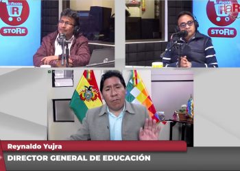 El director general de Educación, Reynaldo Yujra, en entrevista con La Razón Radio. Foto: La Razón Radio