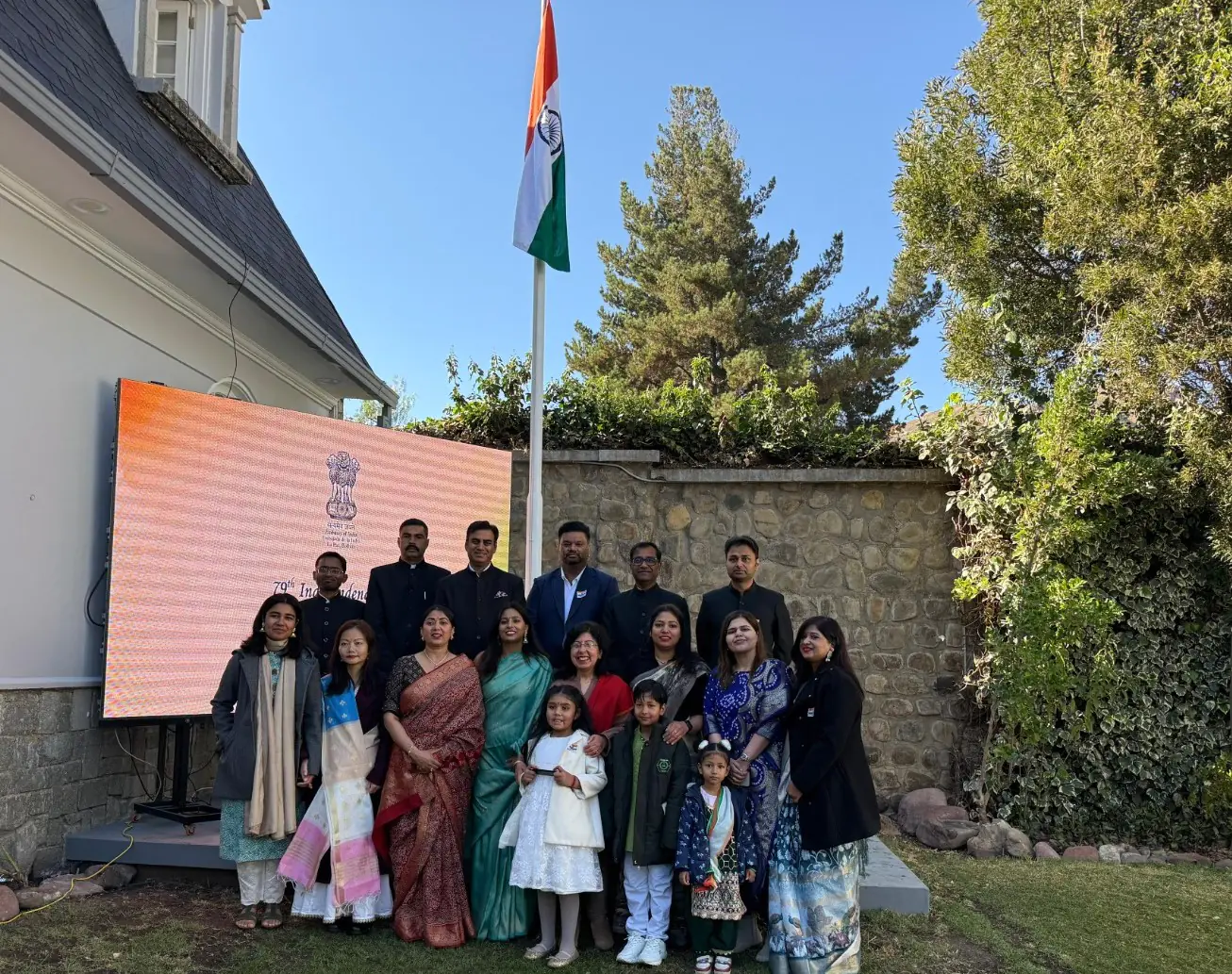 Embajada de la India conmemora en Bolivia el 79º aniversario de su independencia
