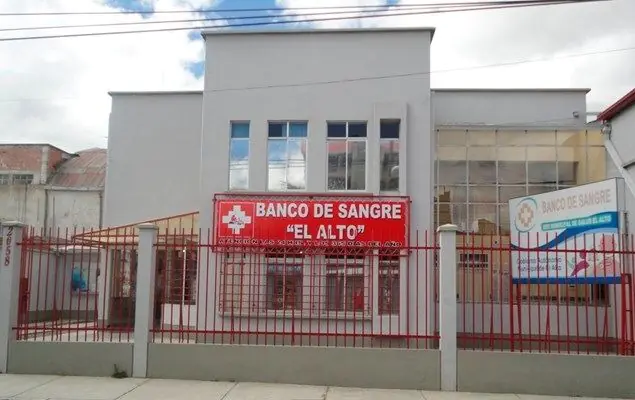 Frontis del Banco de Sangre en la zona Ciudad Satélite de El Alto. FOTO: GAMEA
