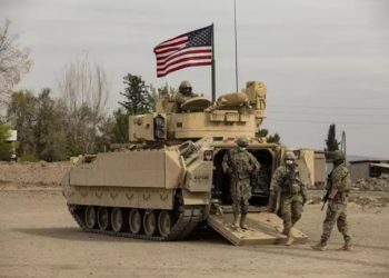 Suben a 19 los muertos, entre ellos tres militares sirios, por ataques.