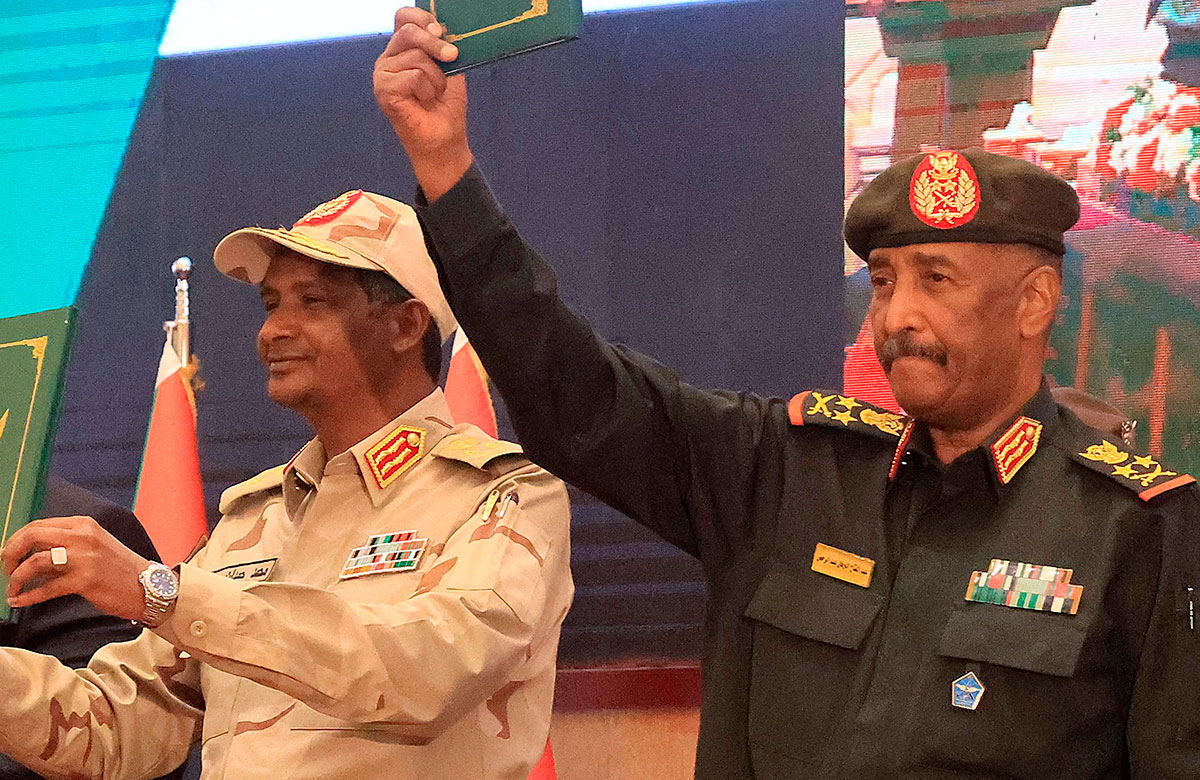 abdel_fattah_al-burhan_y_mohamed_hamdan_dagalo.jpg