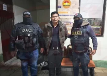Fiscalía imputa al alcalde de Llallagua por violencia y muerte de policías