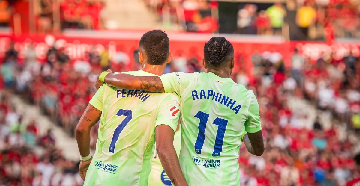 Árbitros admiten errores en goles del Barça y Atlético