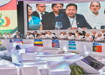 El presidente Arce dio discurso en la Cumbre, organizada en República Dominicana.