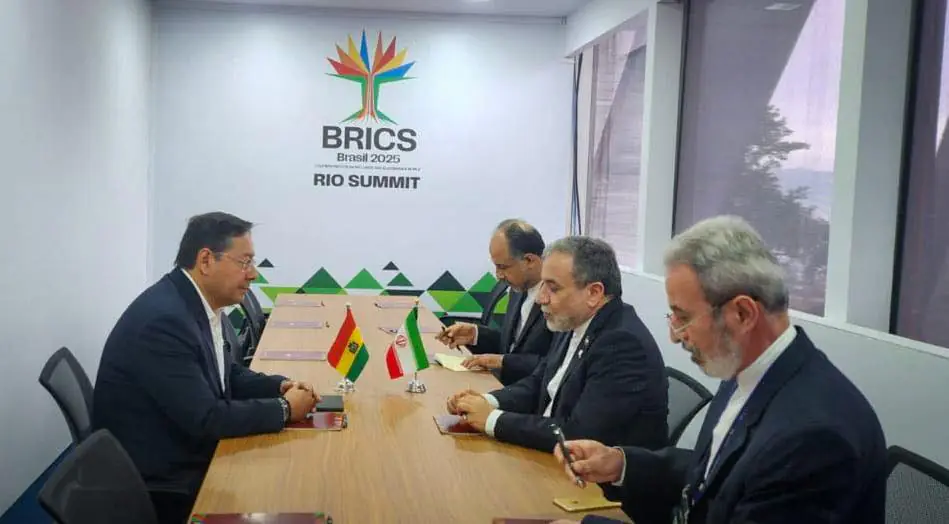 Arce destaca acercamientos económicos con países BRICS en Brasil