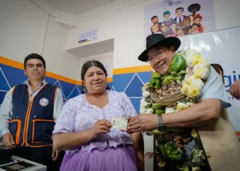 Arce entrega obras en Mizque y fortalece economía productiva local