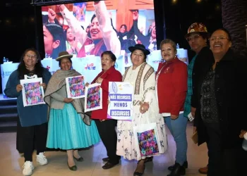 Foro: Mujeres demandan Independencia y justicia económica