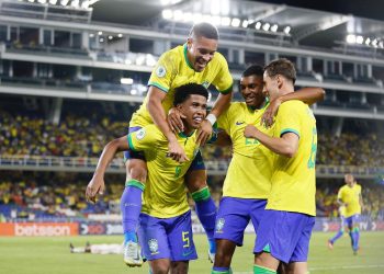 Brasil golea 3-0 a Perú en partido inaugural del Sudamericano Sub-20