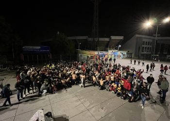 Los hinchas de Wilstermann redactan la renuncia del titular Gary Soria