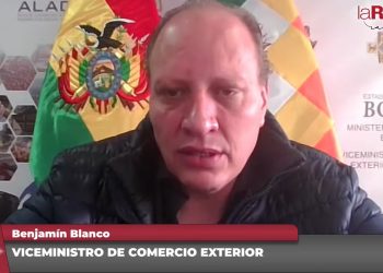 Flujo de camiones bolivianos por Chile se duplica por el conflicto en Perú
