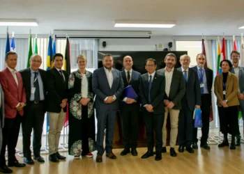 Bolivia y la UE abren agenda de inversión en transición energética
