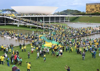 Simpatizantes de Bolsonaro invaden el Congreso, el palacio presidencial y el Supremo de Brasil