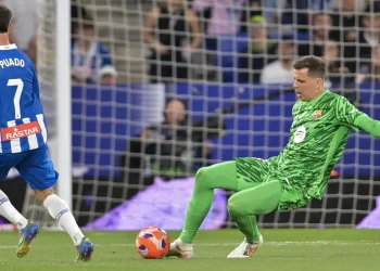 El arquero polaco Wojciech Szczesny renueva con el Barça hasta 2027