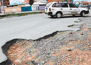 calle-mal-estado