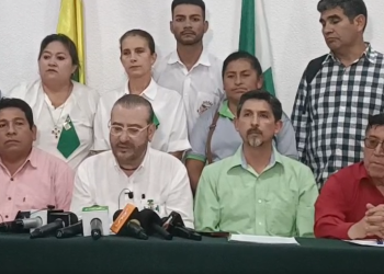 Cívicos determinan levantamiento de bloqueos en Santa Cruz y cabildo nacional el 25 de enero