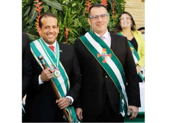 Camacho incurrió en al menos dos delitos con el Decreto 373
