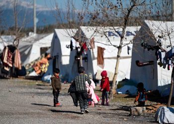 campamento_de_afectados-tras_terremoto.jpg