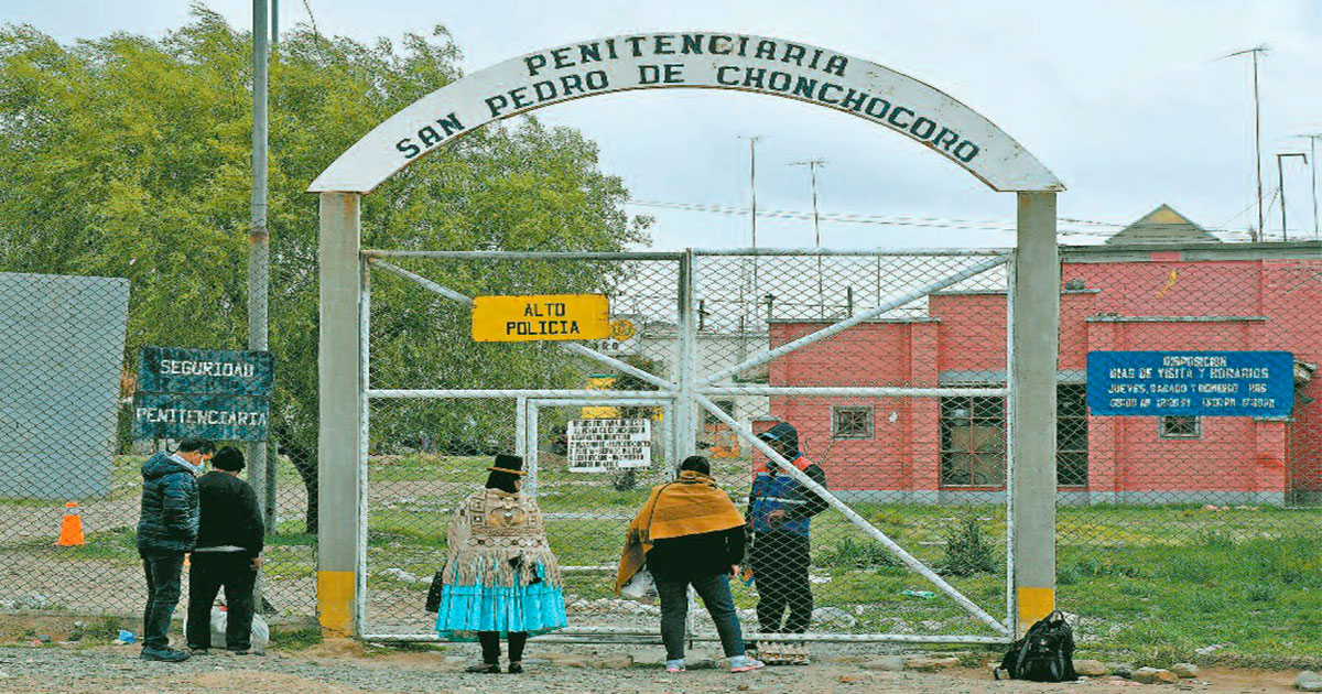 San Pedro de Chonchocoro está ubicado en el municipio de Viacha; es de alta seguridad.