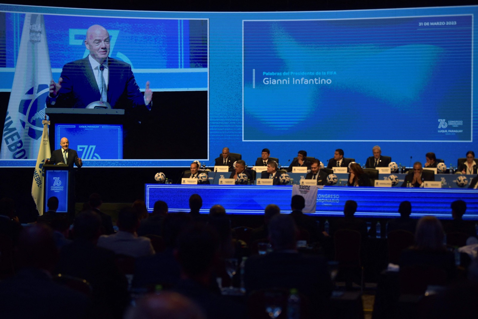 Frente a Infantino, Conmebol pide apoyo unánime para organizar el Mundial 2030