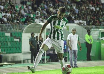 arabe_vuelve_entrenamientos_oriente