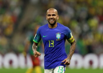 Dani Alves seguirá en prisión preventiva, en Barcelona. Foto: AFP.