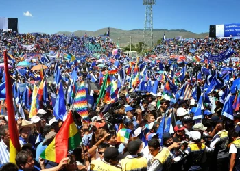 La implosión del MAS y su división irreversible
