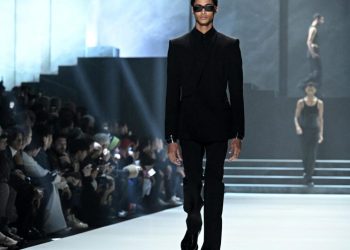 El desfile de Dolce & Gabanna durante la Semana de la moda masculina en Milán, Italia, el 14 de enero de 2023. Foto: AFP.