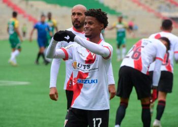 dorny_romero_autor_de_dos_goles_para_always.jpg
