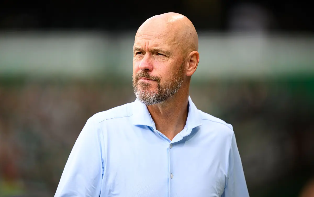Leverkusen destituye a su DT Erik ten Hag tras dos fechas