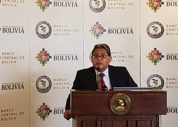 BCB: Es la primera vez que se ofrece a los exportadores un tipo de cambio de Bs 6,95 por dólar