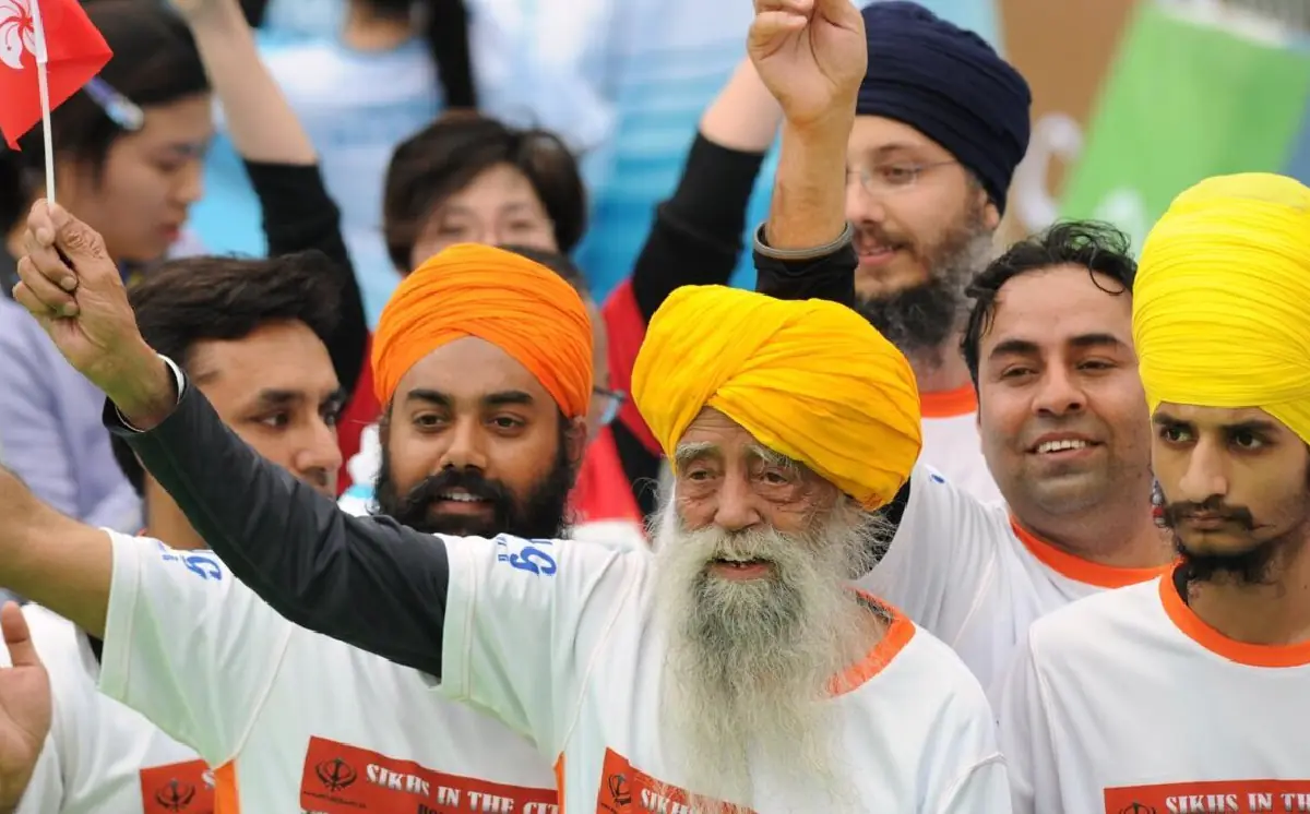 Fauja Singh, el corredor más viejo del mundo, muere a los 114 años