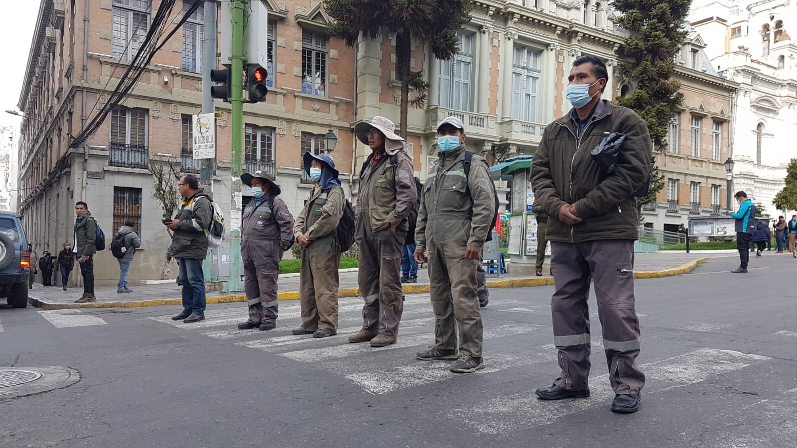 Trabajadores de Emaverde piden hablar con el alcalde. Foto: Pedro Luna