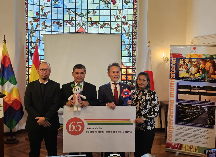 Japón financia aulas en la unidad educativa San Juan, en Santa Cruz
