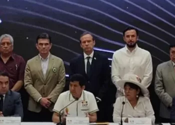 A instancias del TSE, candidatos garantizan respeto a los resultados
