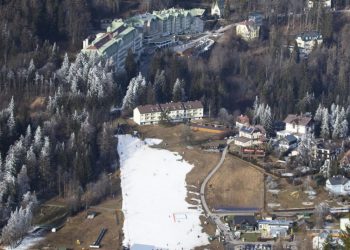 La estación de esquí austriaca de Semmering el 8 de enero de 2023. Foto: AFP.