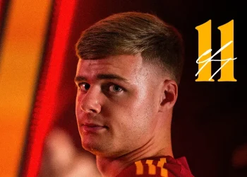 El irlandés Evan Ferguson pasa del Brighton a la Roma