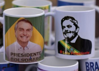 Las fake news primaron en la campaña electoral que resultó con la victoria de Lula sobre Bolsonaro. Foto: AFP