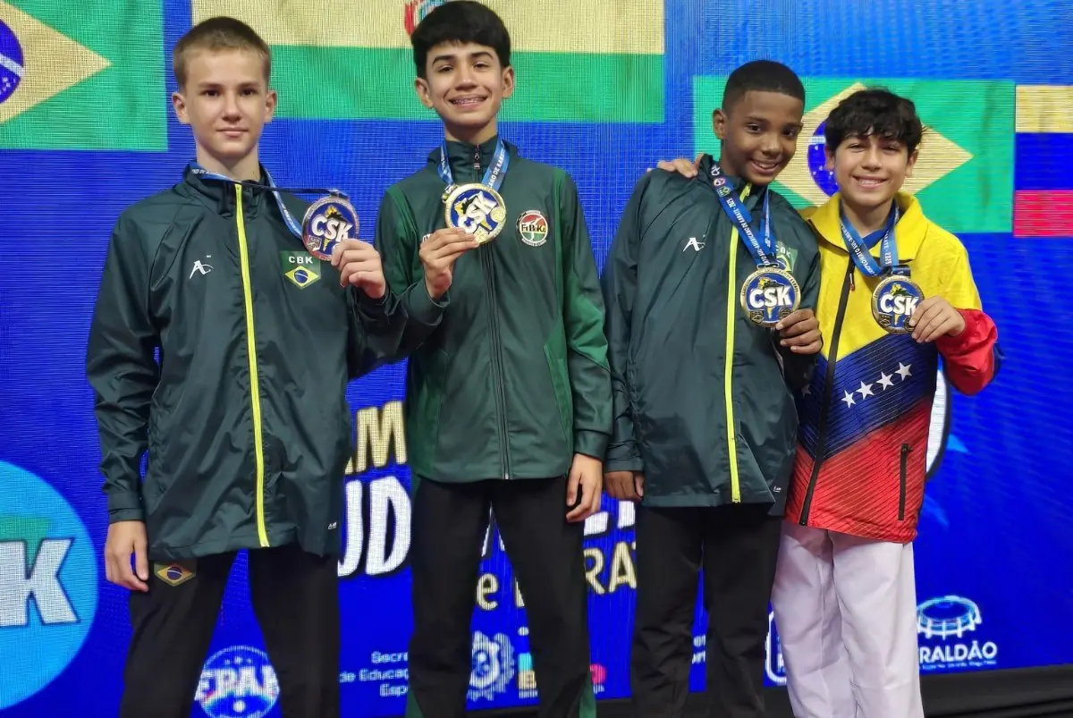 Bolivia cosecha cuatro oros en el Sudamericano de Karate