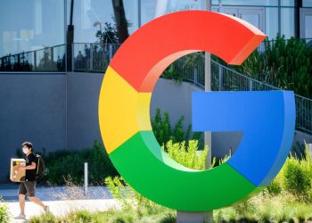 Un logotipo de Google, una de las gigantes de internet. Foto: AFP,