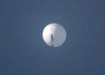 Japón analizará objetos voladores luego del caso de un globo chino supuestamente espía: AFP