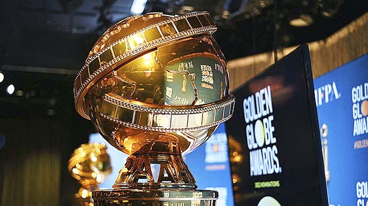 La estatuilla de los Globos de Oro, premios que no tuvieron la audiencia esperada en la gala del martes. Foto: AFP.