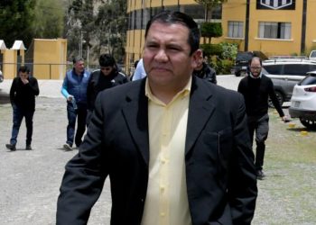 montes_defenestrar_matar_arbitraje
