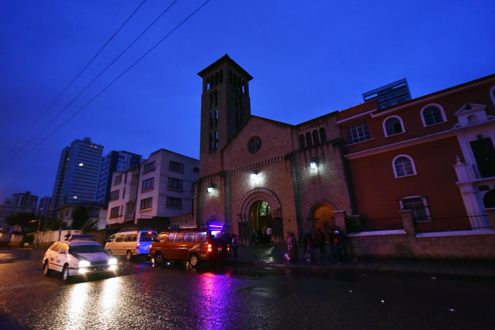 iglesia_la_exaltacion_obrajes.jpg
