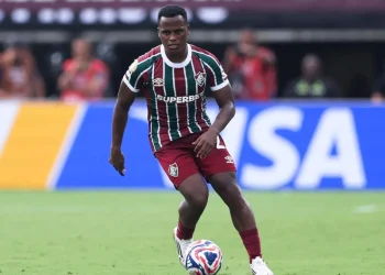 El colombiano Jhon Arias es traspasado al Wolverhampton inglés