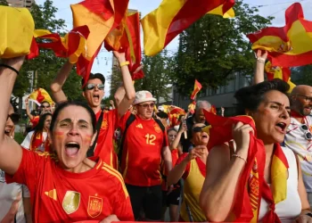 Inglaterra y España: rivales en el campo pero aliadas por la igualdad