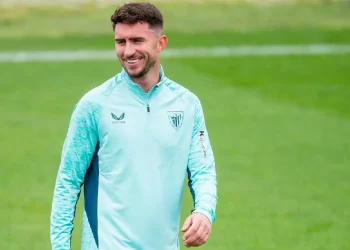 Athletic confirma el regreso de Laporte tras el visto bueno de la FIFA