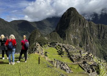 El turismo reabre en Machu Picchu. Foto: AFP.