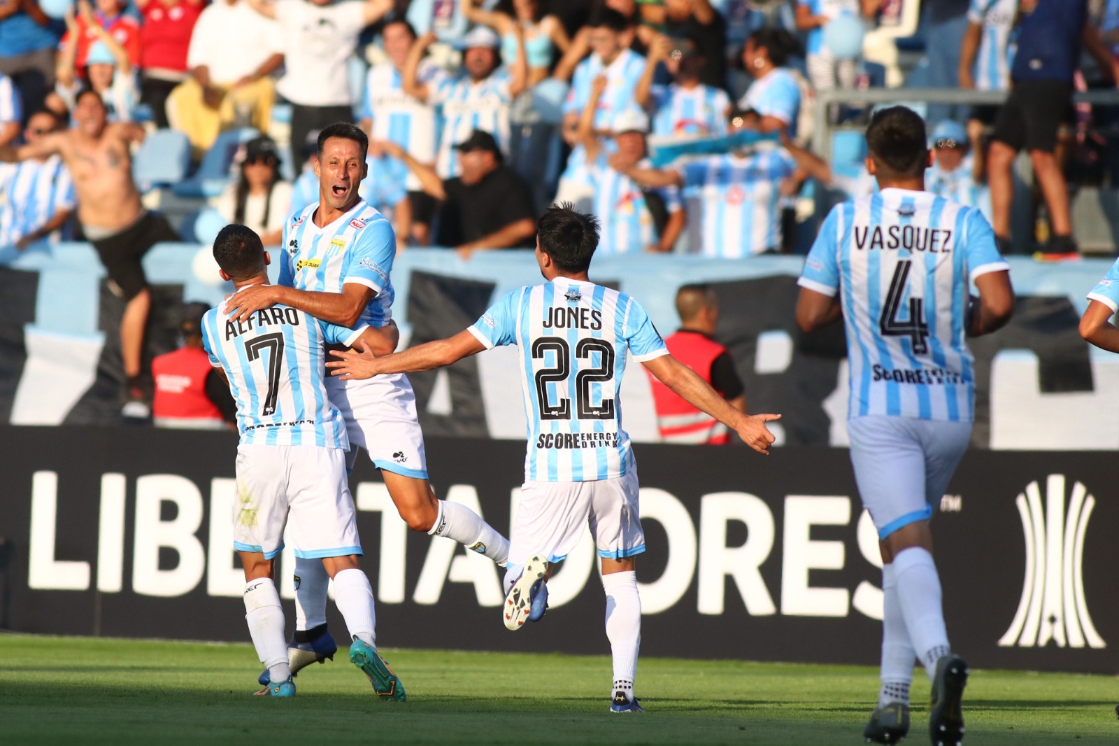 Always cae goleado ante Magallanes y se complica en la Libertadores