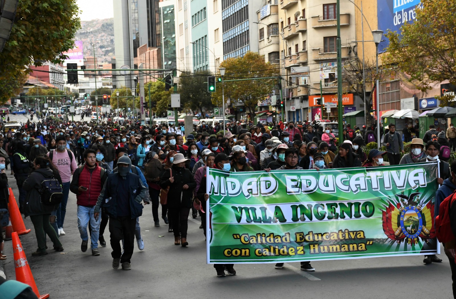 Magisterio urbano toma las calles de La Paz. Foto: APG